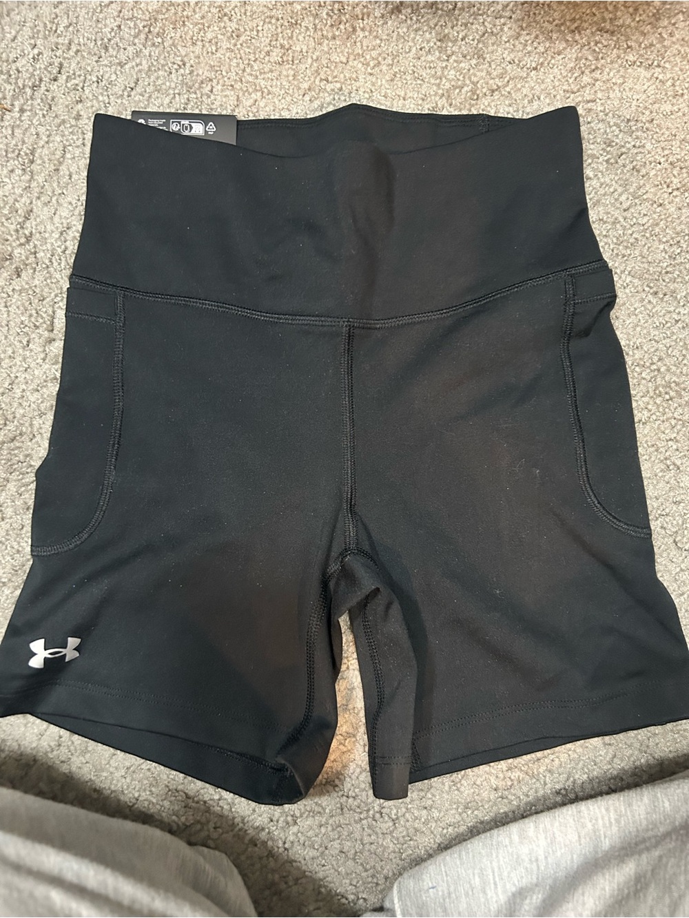 Under Armour Black High-Waist Training Bike Shorts with Pockets